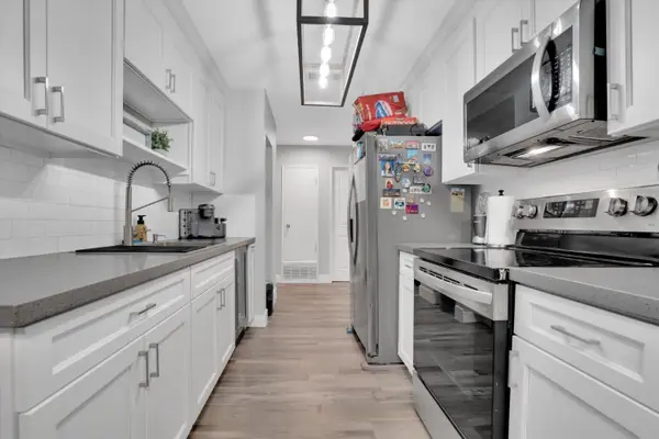 3591 Quail Lakes Drive #166, Stockton, CA 95207