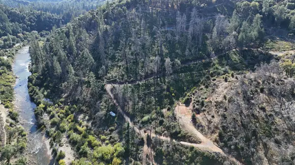 19996 Silver Leaf, Grass Valley, CA 95949