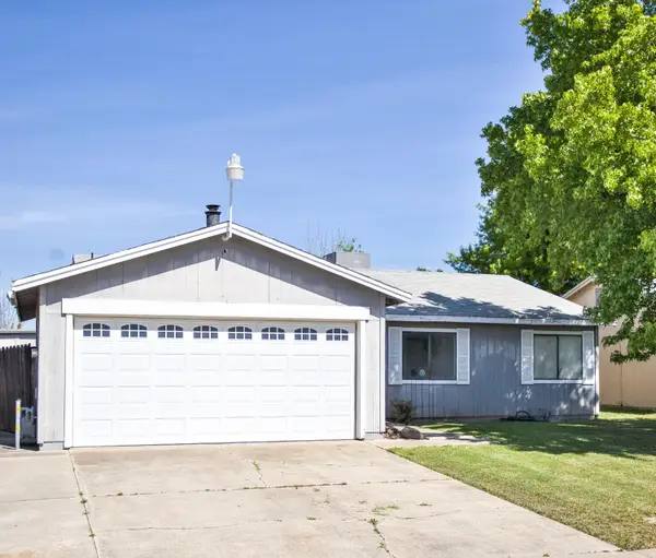 18998 N Lockewood Lane, Lockeford, CA 95237