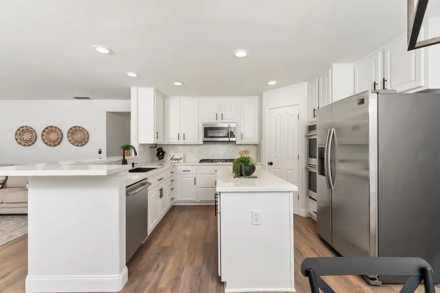 735 King Way, Folsom, CA 95630 - #3