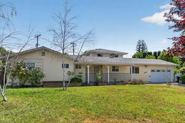 3860 Spencer Way, Sacramento, CA 95821