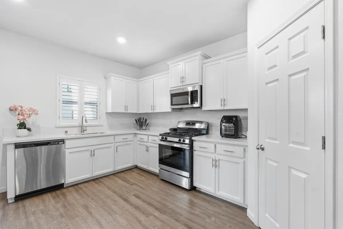 1660 Silvershire Drive, Stockton, CA 95206 - #1