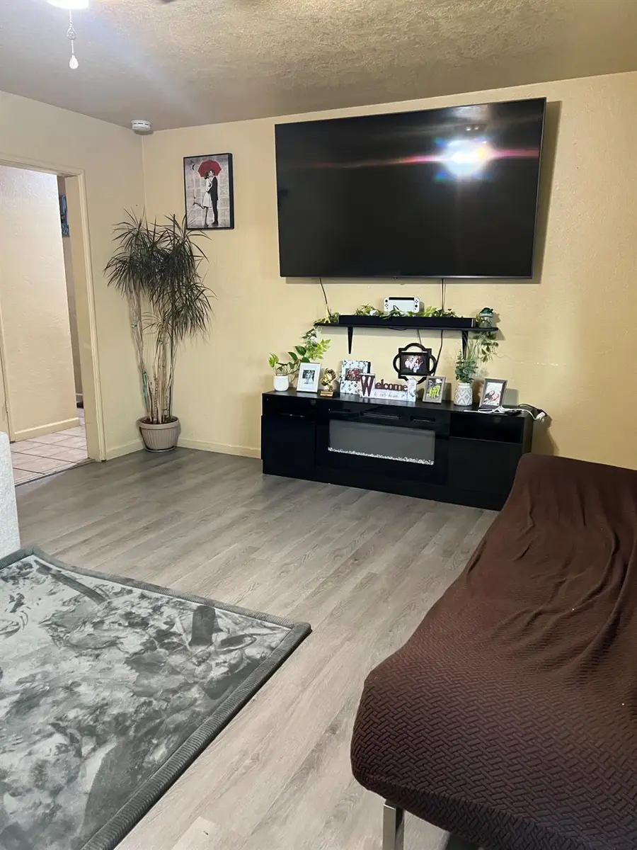 1507 S Sacramento Street, Lodi, CA 95240 - #3