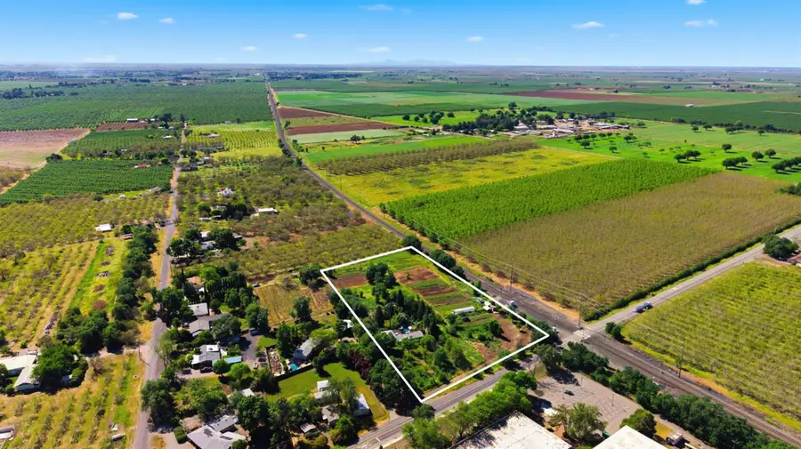 2819 Hegan Lane, Chico, CA 95928 - #2