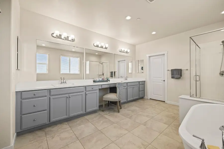 4040 Aura Way, Rancho Cordova, CA 95742 - #3