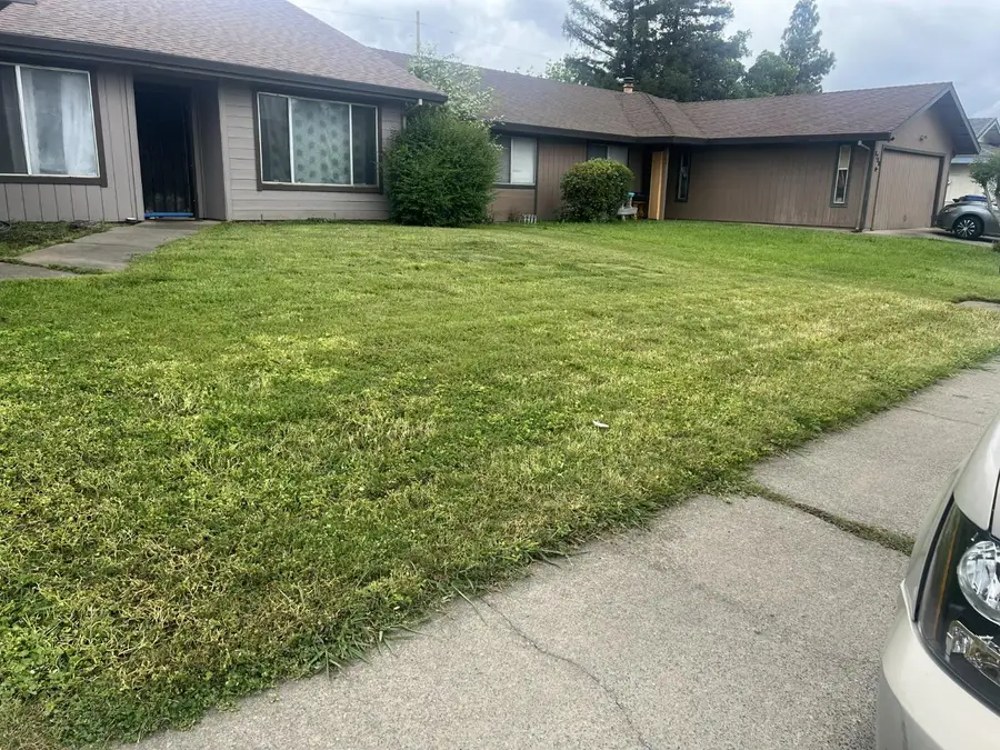 8284 Florintown Way, Sacramento, CA 95828 - #3