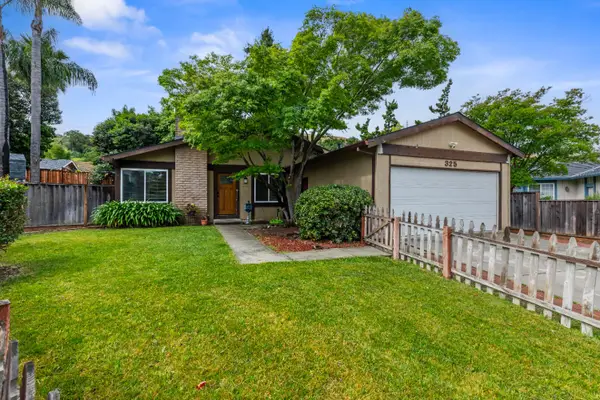 325 Endmoor Court, San Jose, CA 95119
