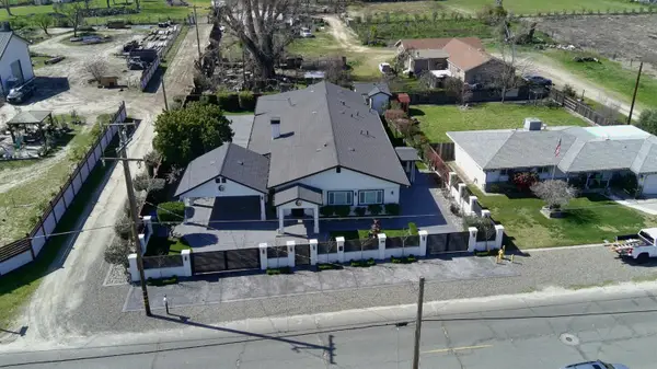 9293 Hillside Drive, Delhi, CA 95315