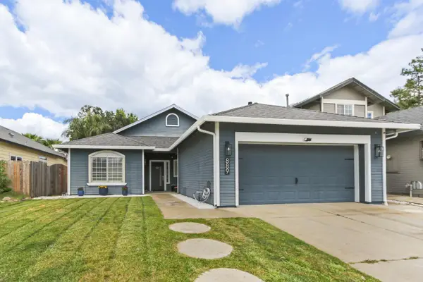 889 Golden Heights Drive, Galt, CA 95632