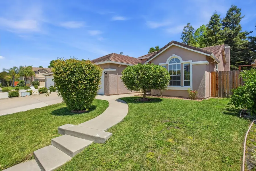 8425 Winterberry Drive, Elk Grove, CA 95624 - #3
