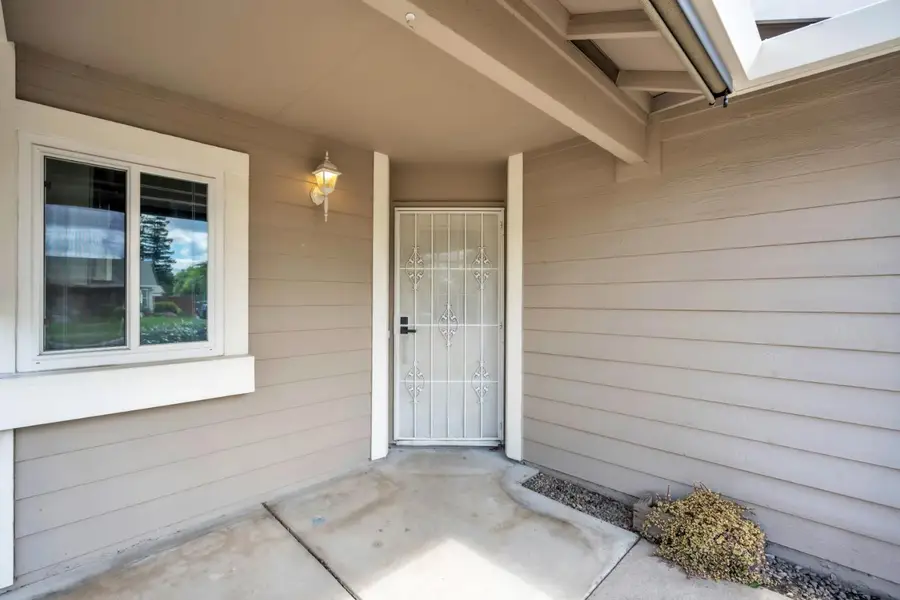 8173 Visalia Way, Sacramento, CA 95828 - #3