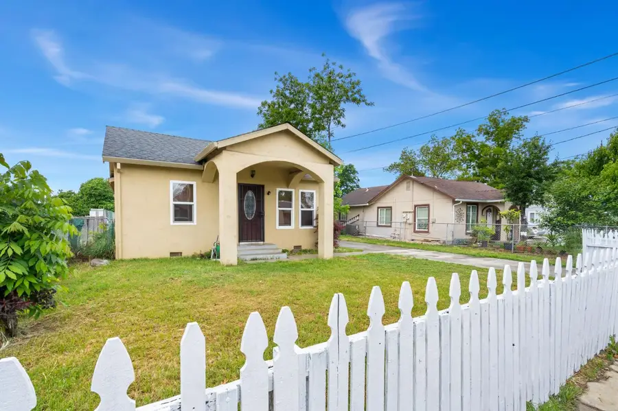 5410 Mendocino Boulevard, Sacramento, CA 95820 - #3