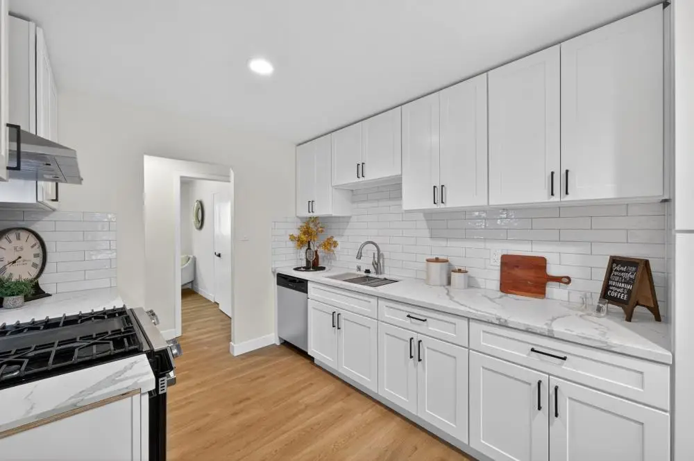 327 22nd Street, Sacramento, CA 95816 - #1