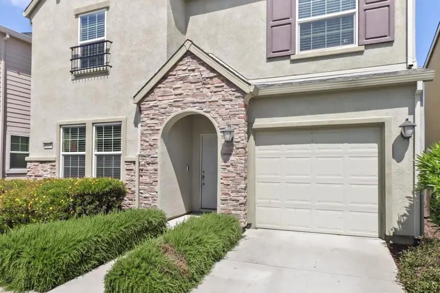 8167 Weeping Willow Lane, Sacramento, CA 95828 - #3