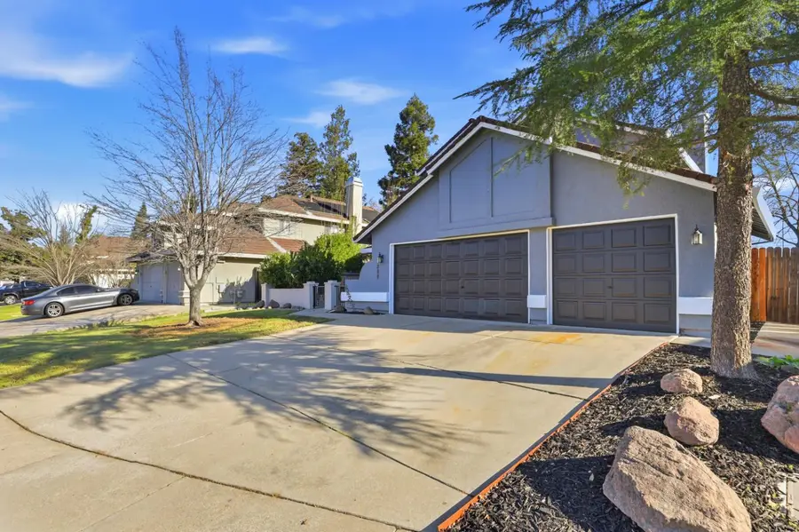 7300 Saltgrass Way, Elk Grove, CA 95758 - #2