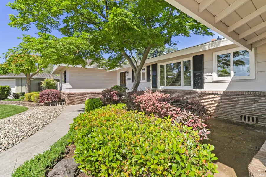 6721 Swenson Way, Sacramento, CA 95831 - #3