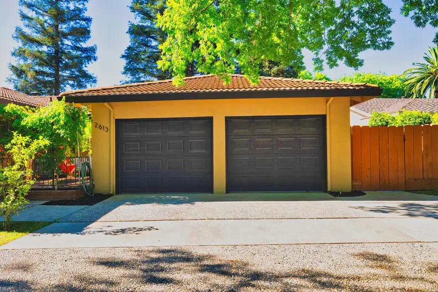 2613 S Surrey Avenue, Modesto, CA 95355 - #3