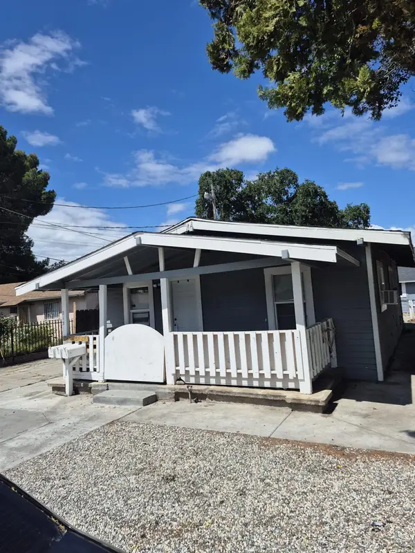 215 Kelley Street, Modesto, CA 95354