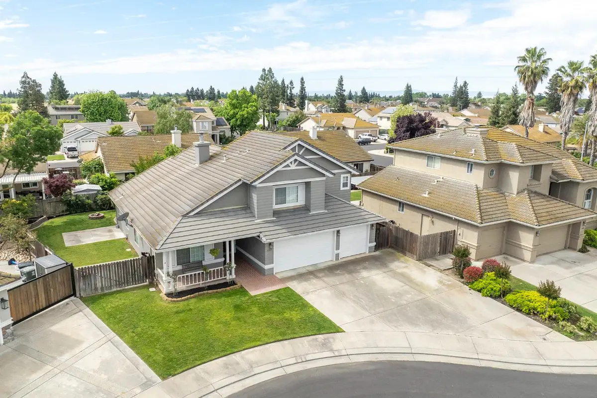 2505 Mission Court, Escalon, CA 95320 - #1
