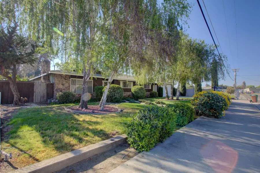 16067 Acacia Street, Delhi, CA 95315 - #2