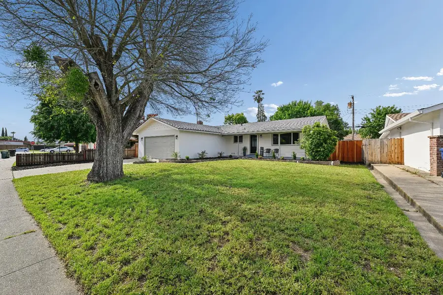 9060 New Dawn Drive, Sacramento, CA 95826 - #3