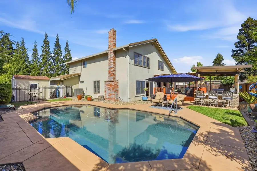 8904 Royal Gate Way, Elk Grove, CA 95624 - #2