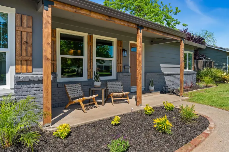 2543 Castlewood Drive, Sacramento, CA 95821 - #3