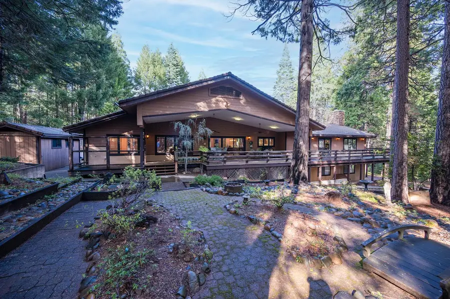 4620 Dio Linda Court, Pollock Pines, CA 95726 - #2
