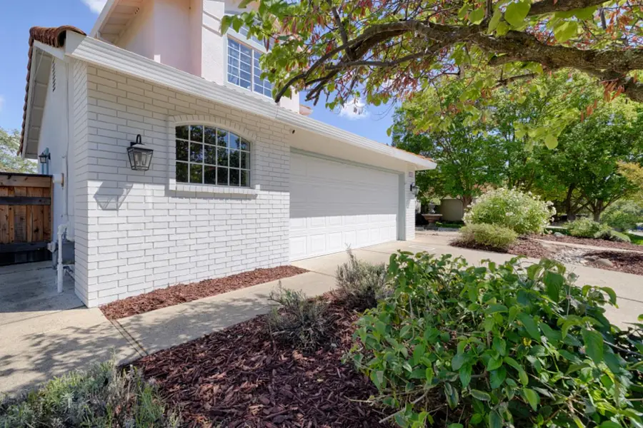 111 Burrill Drive, Folsom, CA 95630 - #3