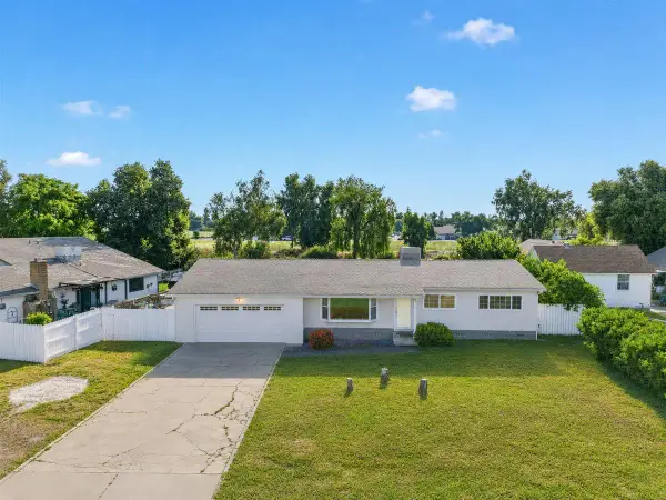 603 N Lincoln Way, Galt, CA 95632