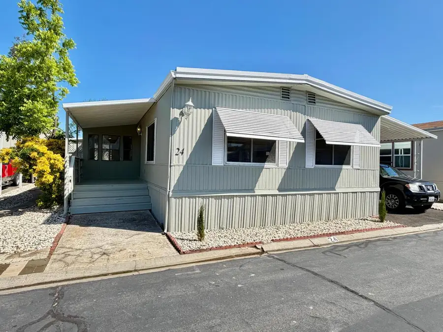 6154 S Walnut Street #24, Loomis, CA 95650 - #3
