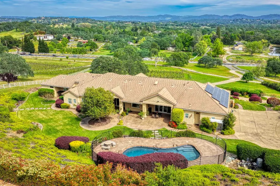 5192 Laird Road, Loomis, CA 95650 - #3