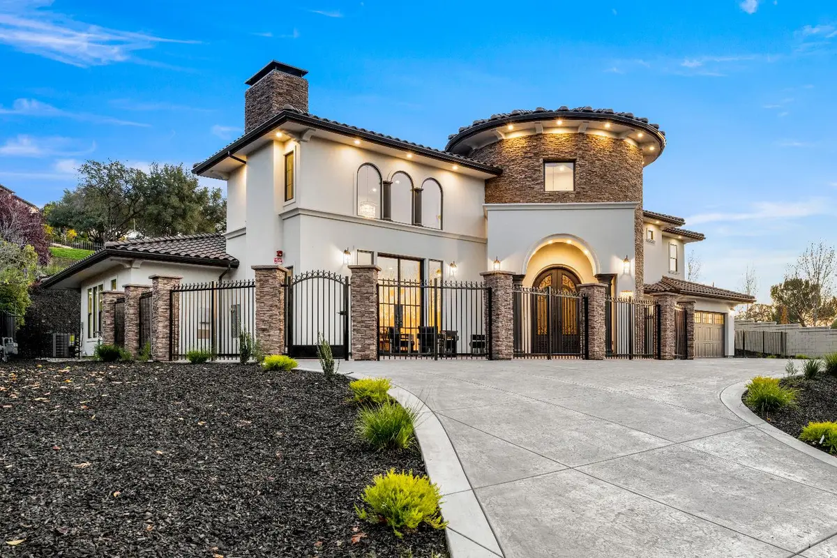 3000 Corsica Drive, El Dorado Hills, CA 95762 - #1