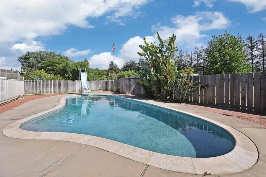 4592 W Woodbridge Road, Lodi, CA 95242 - #3