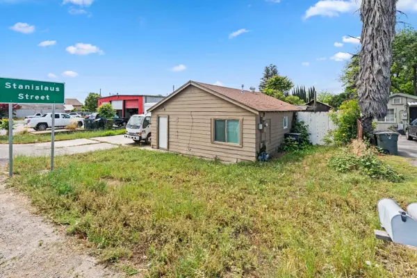 6615 Callander Avenue, Riverbank, CA 95367