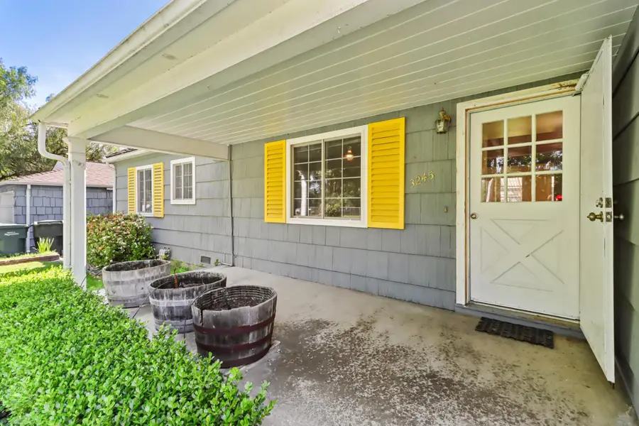 3245 Becerra Way, Sacramento, CA 95821 - #2