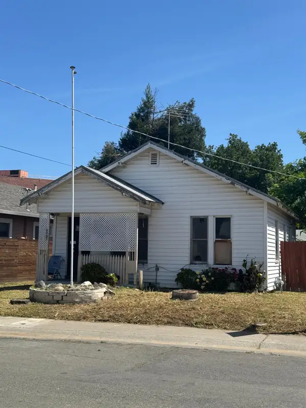 4005 San Carlos Way, Sacramento, CA 95820