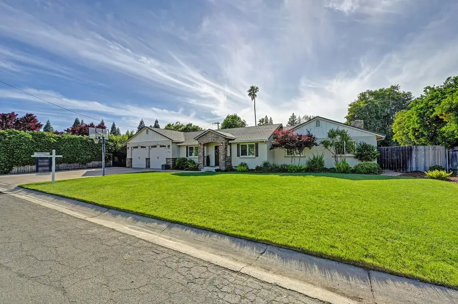 567 Nottingham Way, Yuba City, CA 95993 - #3