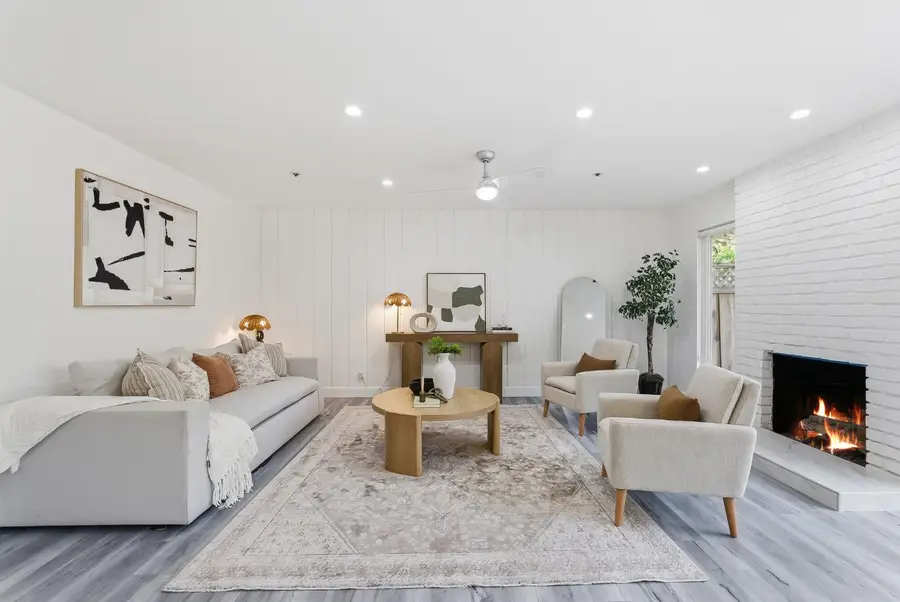 672 N San Antonio Road, Los Altos, CA 94022 - #2