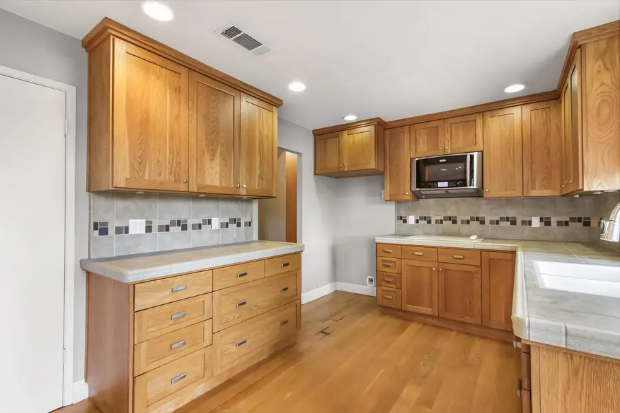 7738 La Mancha Way, Sacramento, CA 95823 - #3