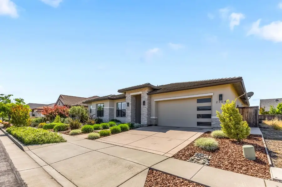 2704 Liberty Drive, Woodland, CA 95776 - #3