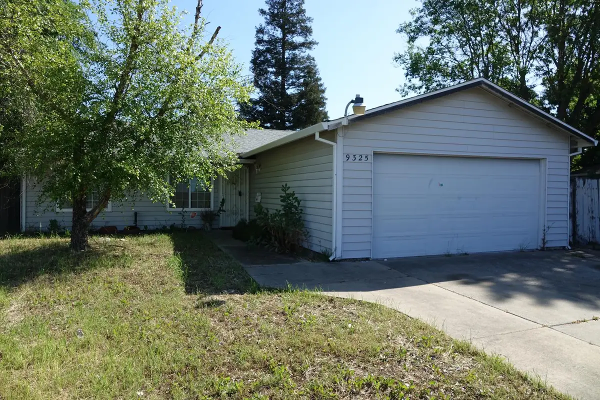 9325 Henley Way, Sacramento, CA 95826 - #1