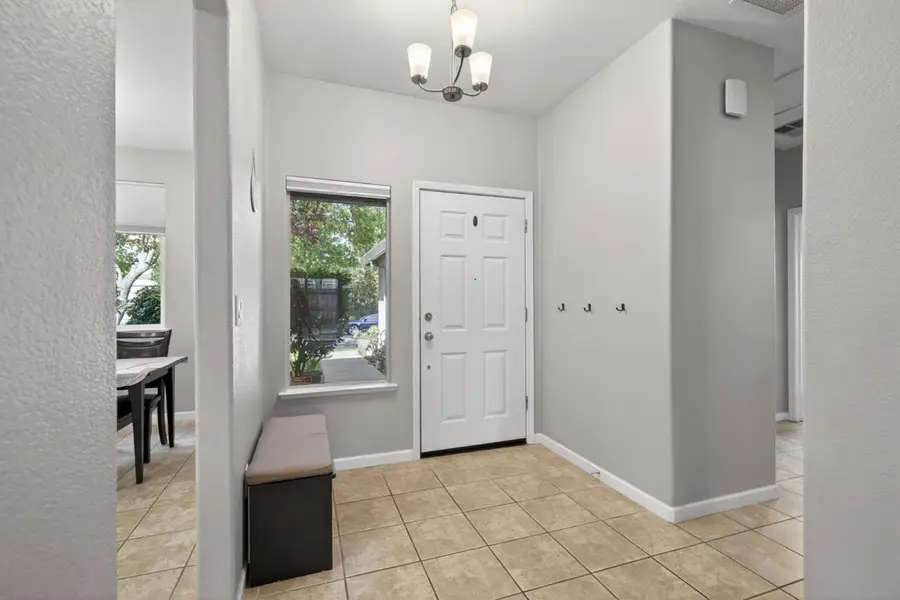 8232 Gold Sierra Court, Antelope, CA 95843 - #3