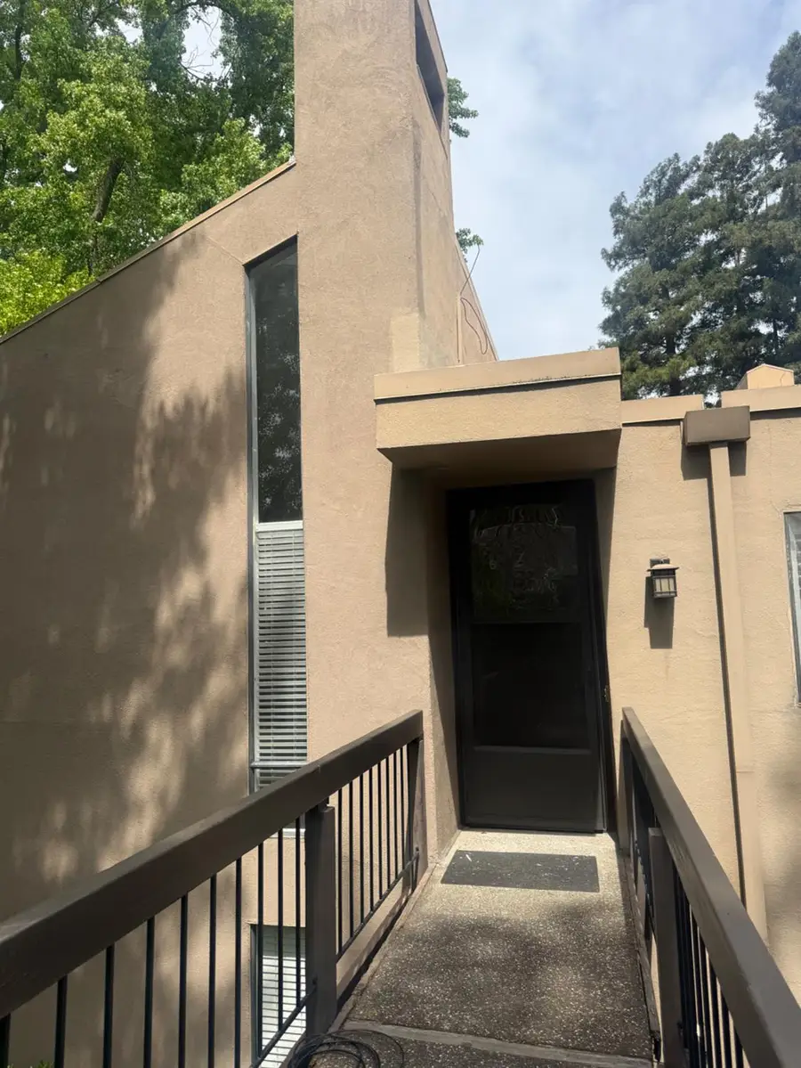 871 Woodside Lane #6, Sacramento, CA 95825 - #2