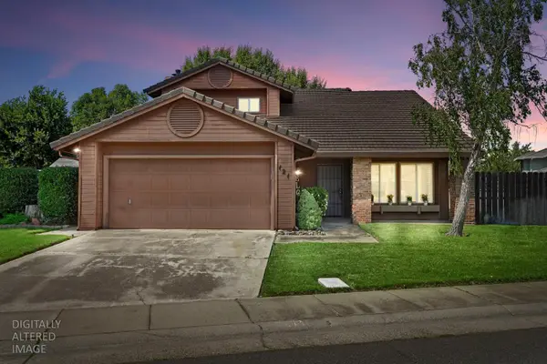121 Quail Hollow Dr, Galt, CA 95632