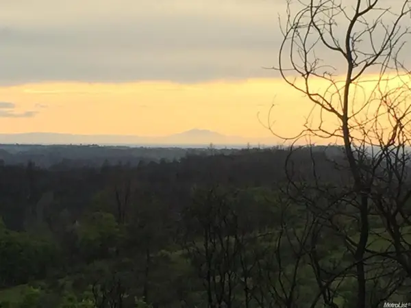 12209 Ponderosa Way, Mokelumne Hill, CA 95245