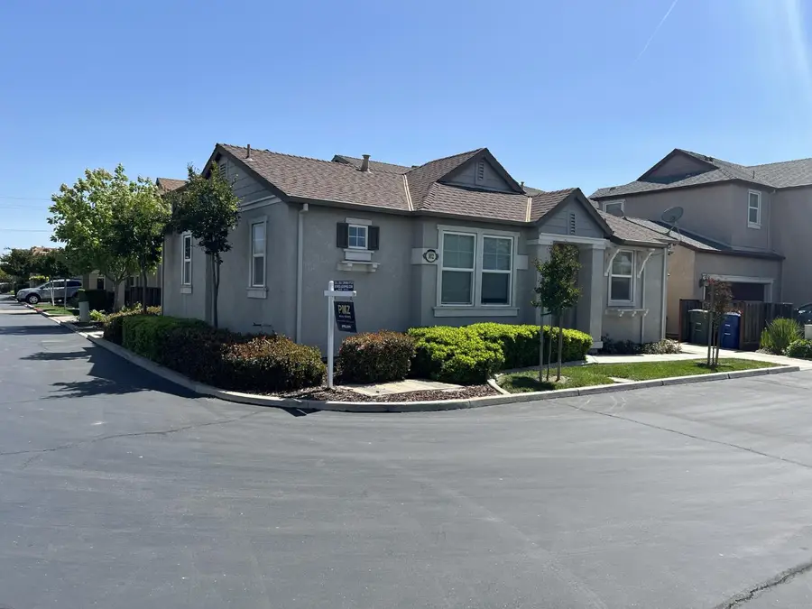 902 Castellona Drive, Newman, CA 95360 - #2