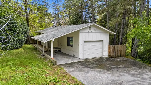 421 Brighton Street, Grass Valley, CA 95945