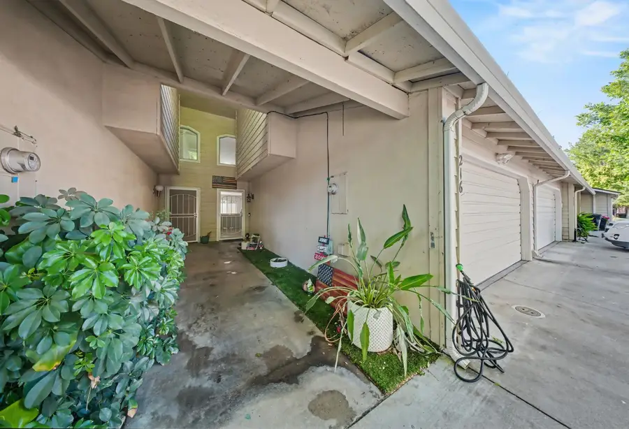 216 Tiffany Circle, Ripon, CA 95366 - #3