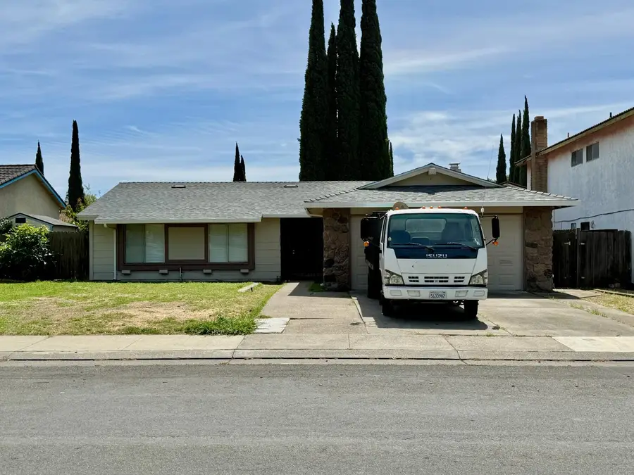808 Erie Drive, Stockton, CA 95210 - #2